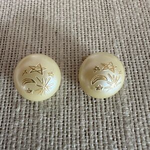 Vintage Gold and pearl clip on earrings etched w/ moon & stars in gold